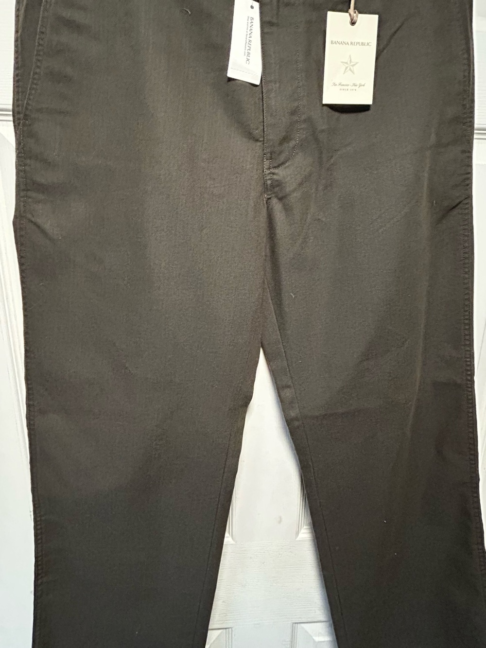 Banana Republic Men's Olive Chinos